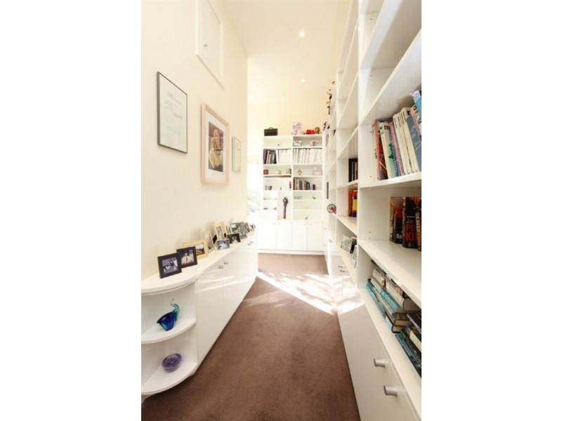 3 Lime Avenue, Newstead TAS 7250