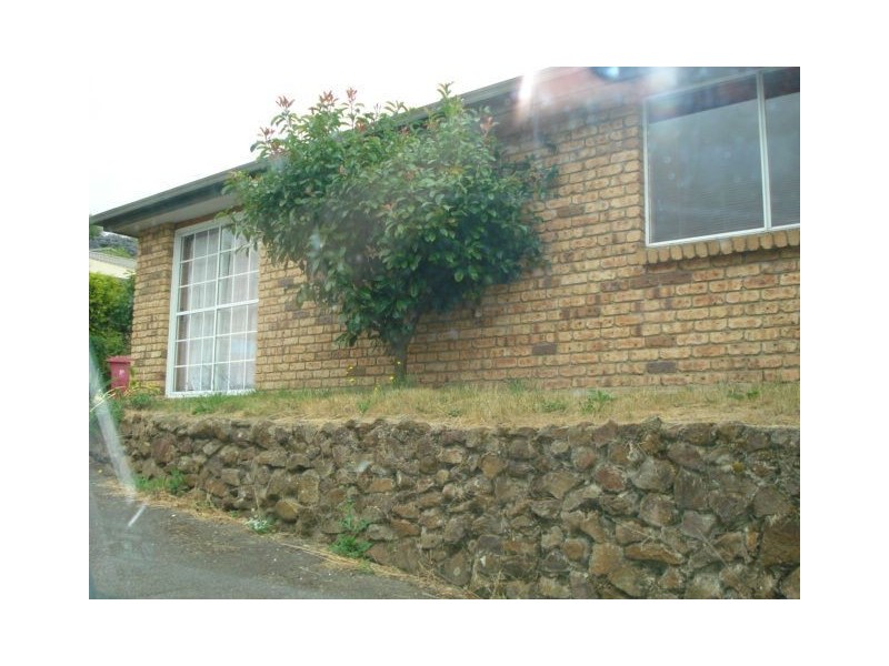 2/39 Connaught Crescent, Launceston TAS 7250