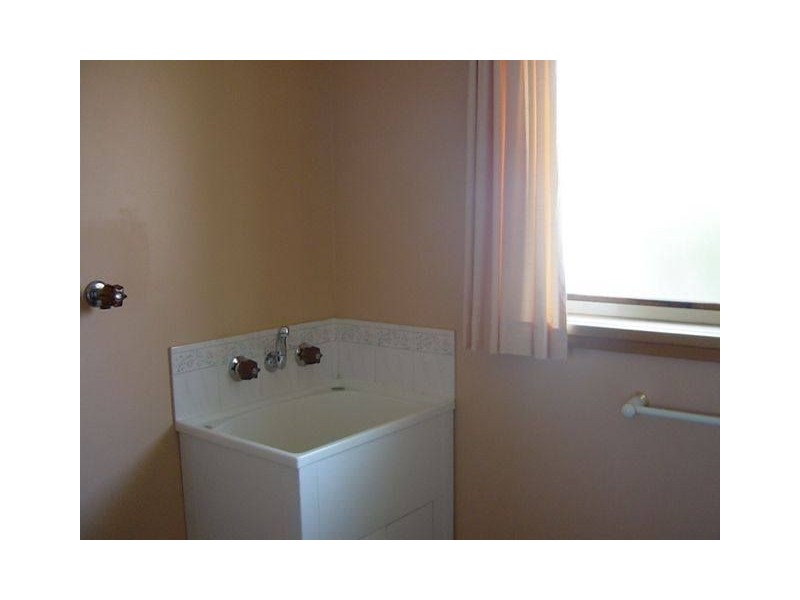 1/115 George Town Road, Newnham TAS 7248