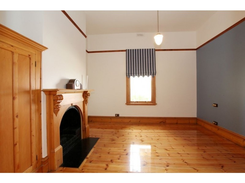 16 Mann Street, Invermay TAS 7248