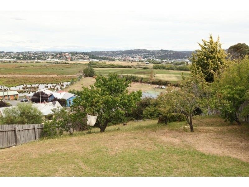 14 Betsy Street, Mowbray TAS 7248