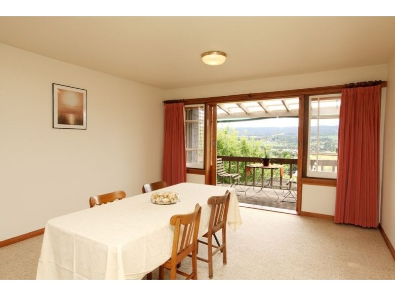 3 Churchill Crescent, Newstead TAS 7250