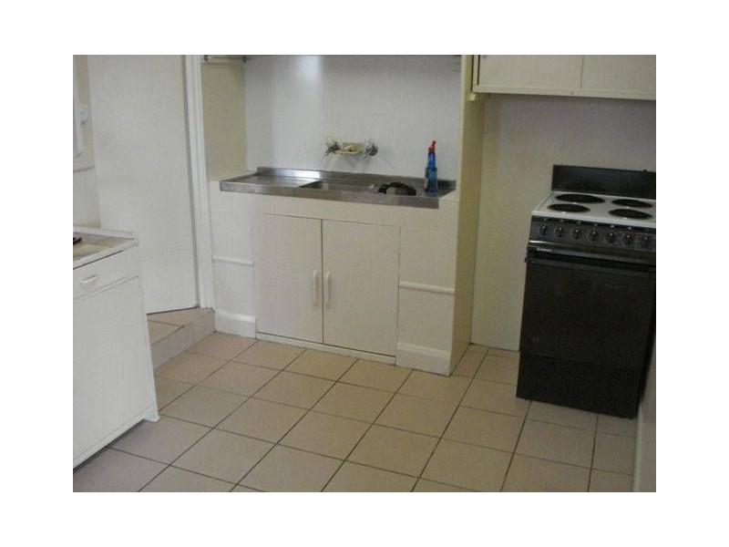 2/101 West Tamar Highway, Riverside TAS 7250