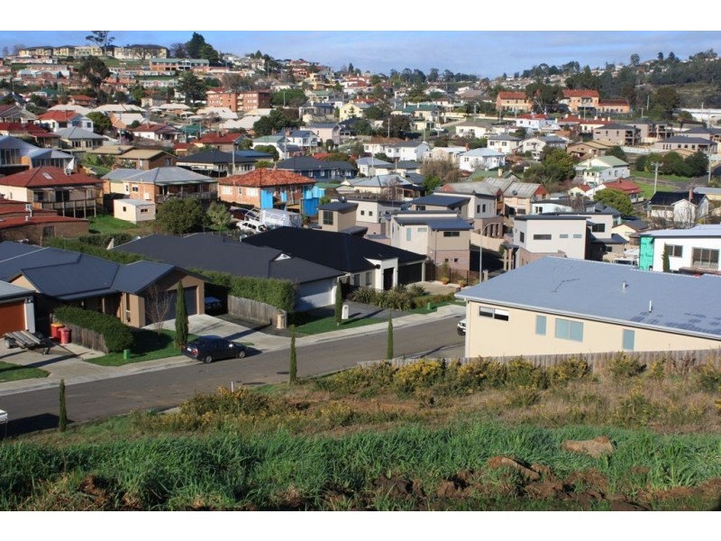 5 Karla Place, South Launceston TAS 7249