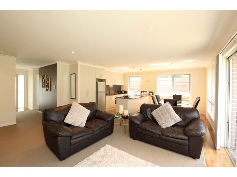 1/20 Pearce Street, Summerhill TAS 7250