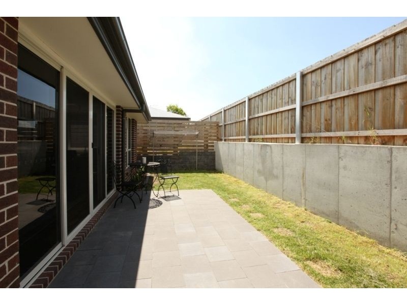 1/20 Pearce Street, Summerhill TAS 7250