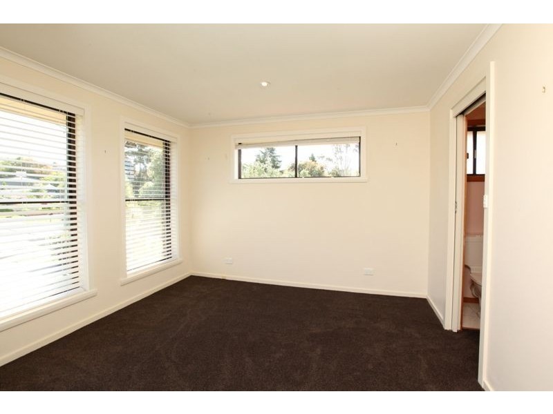 12 Matthew Place, West Launceston TAS 7250