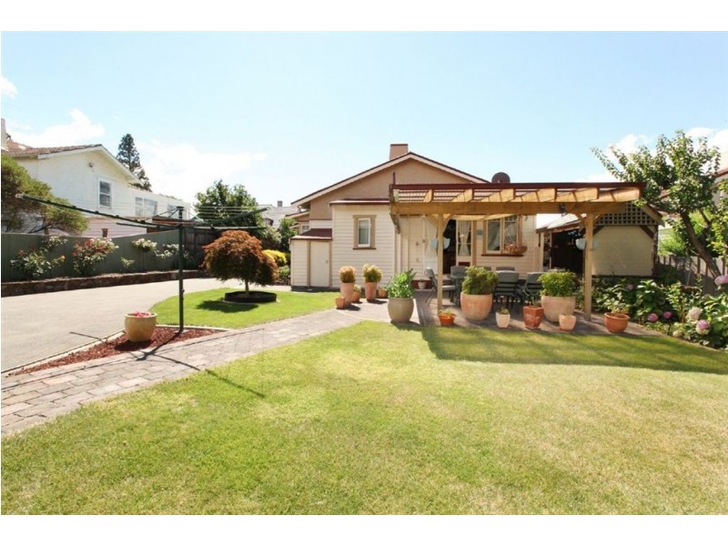 3 Belhaven Crescent, Newstead TAS 7250