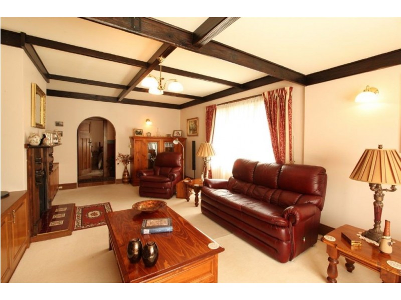 3 Belhaven Crescent, Newstead TAS 7250