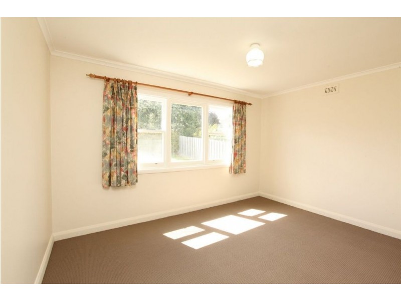 25 Edinburgh Street, Kings Meadows TAS 7249