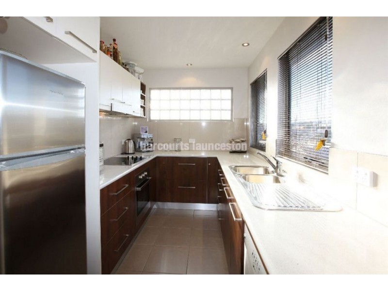 2 Frank Street, Invermay TAS 7248