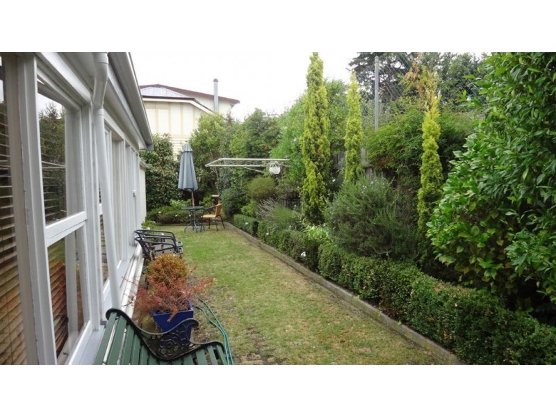 64 Lyttleton Street, East Launceston TAS 7250