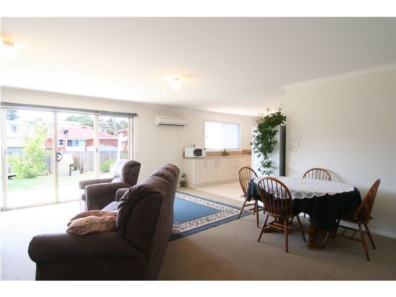 13 Pocket Place, Newnham TAS 7248
