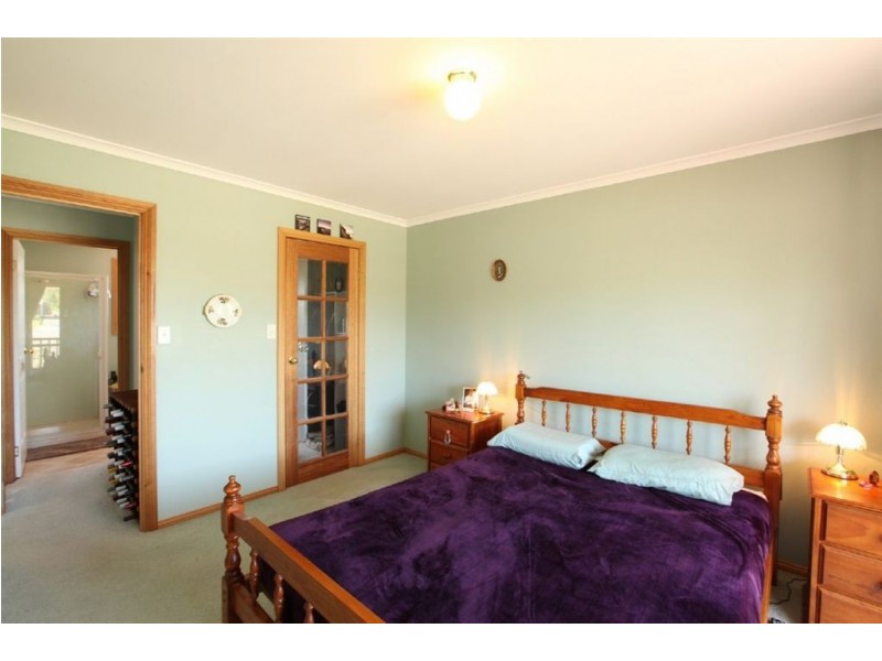 16 Luke Court, Summerhill TAS 7250