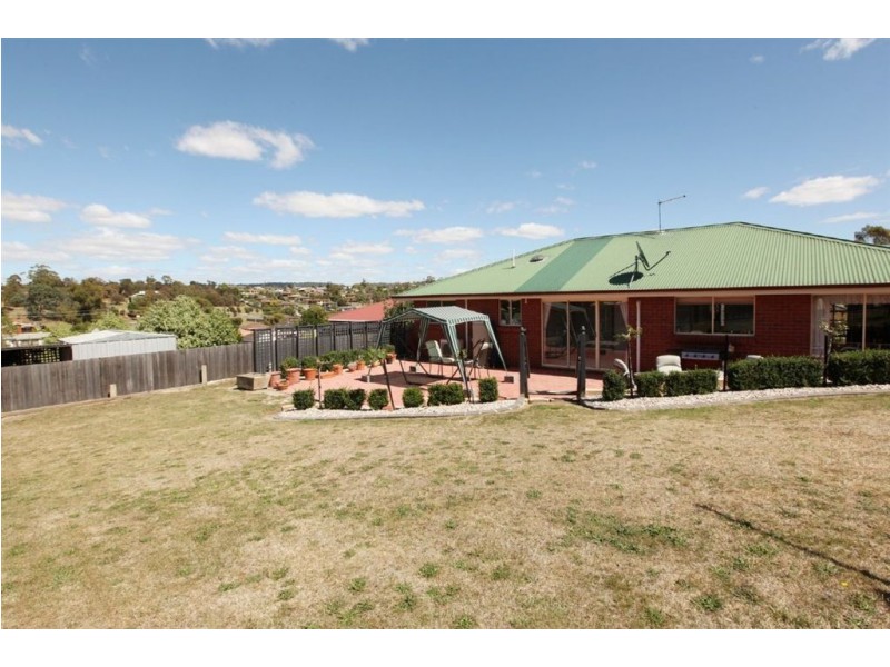 16 Luke Court, Summerhill TAS 7250