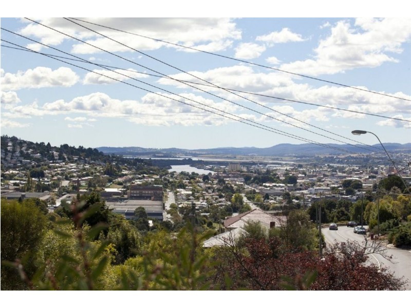 73 Westbury Road, South Launceston TAS 7249
