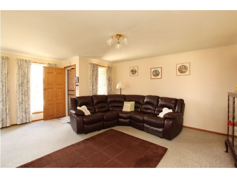 2/27 Country Club Avenue, Prospect Vale TAS 7250