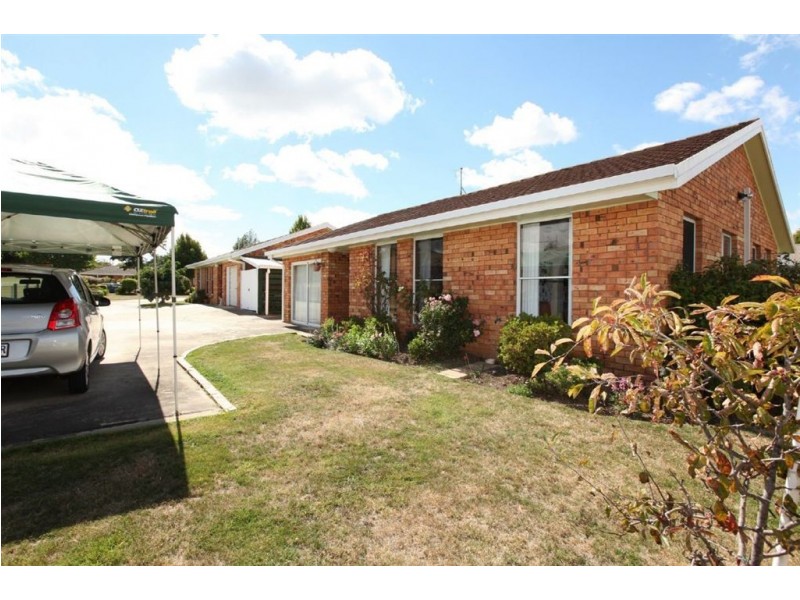 2/27 Country Club Avenue, Prospect Vale TAS 7250