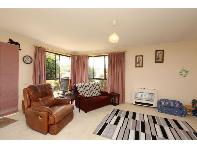 1/15 Las Vegas Drive, Prospect Vale TAS 7250