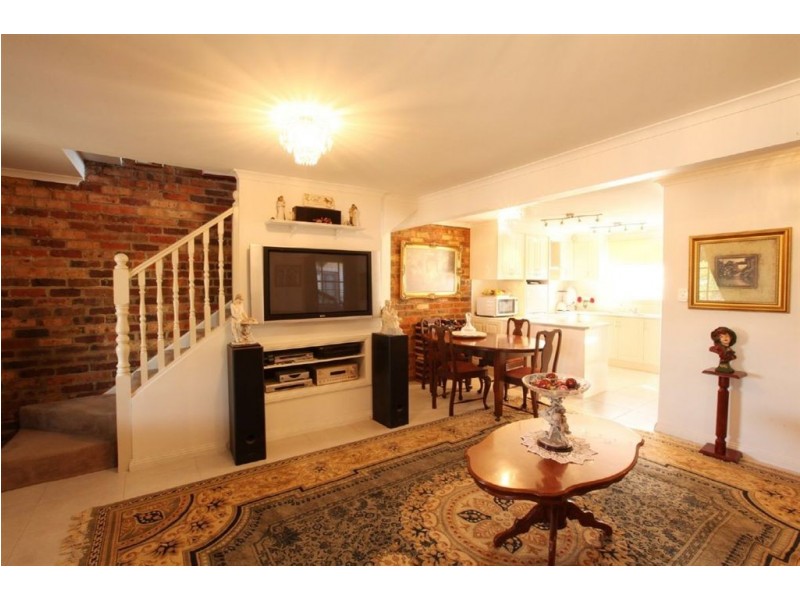 4 & 4a Collins Street, Evandale TAS 7212