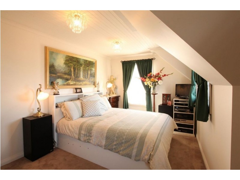 4 & 4a Collins Street, Evandale TAS 7212