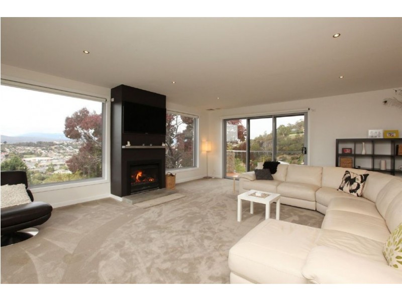 50 Neika Avenue, West Launceston TAS 7250