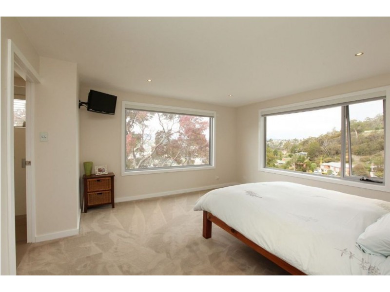 50 Neika Avenue, West Launceston TAS 7250