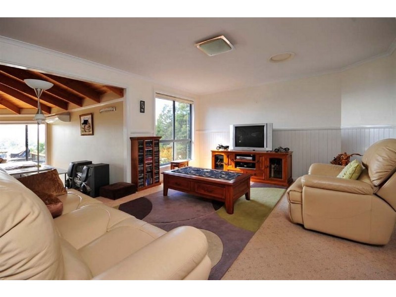 8 Kintail Crescent, Newstead TAS 7250