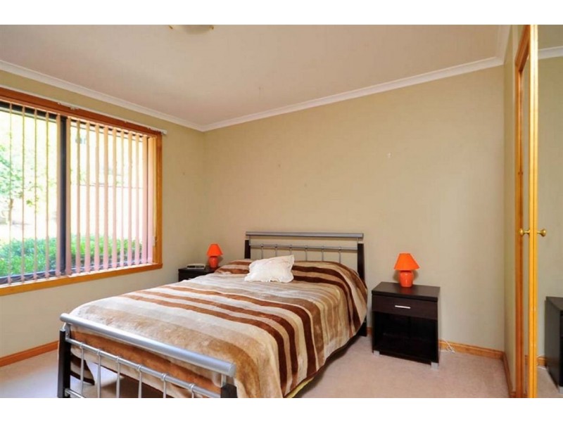 8 Kintail Crescent, Newstead TAS 7250