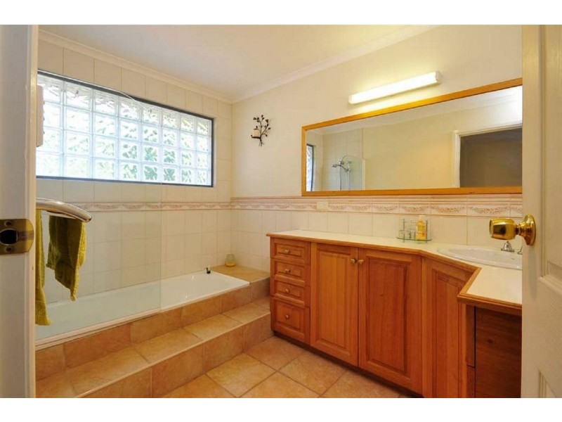 8 Kintail Crescent, Newstead TAS 7250