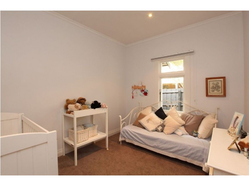 24 Lanoma Street, East Launceston TAS 7250