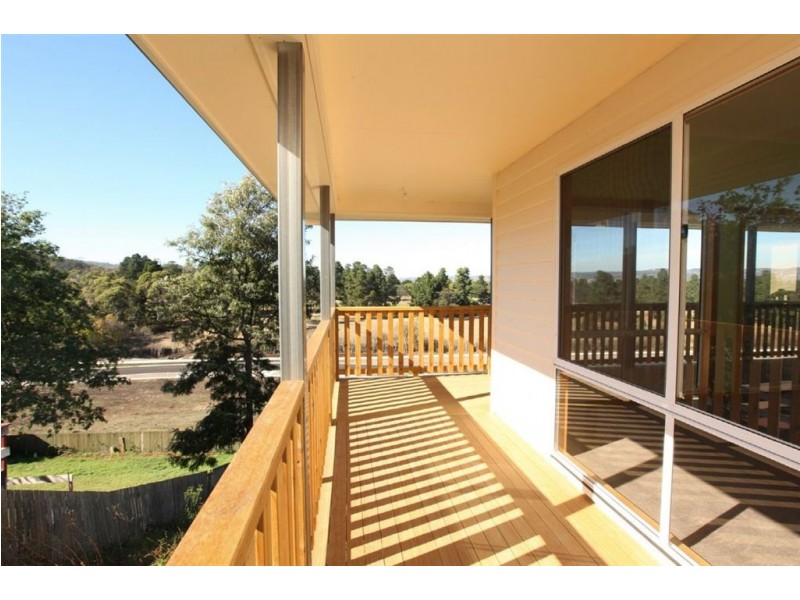 34 Crandon Crescent, Newnham TAS 7248