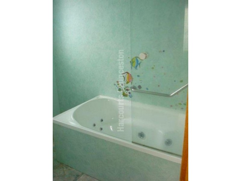 8 Melaleuca Court, Rocherlea TAS 7248