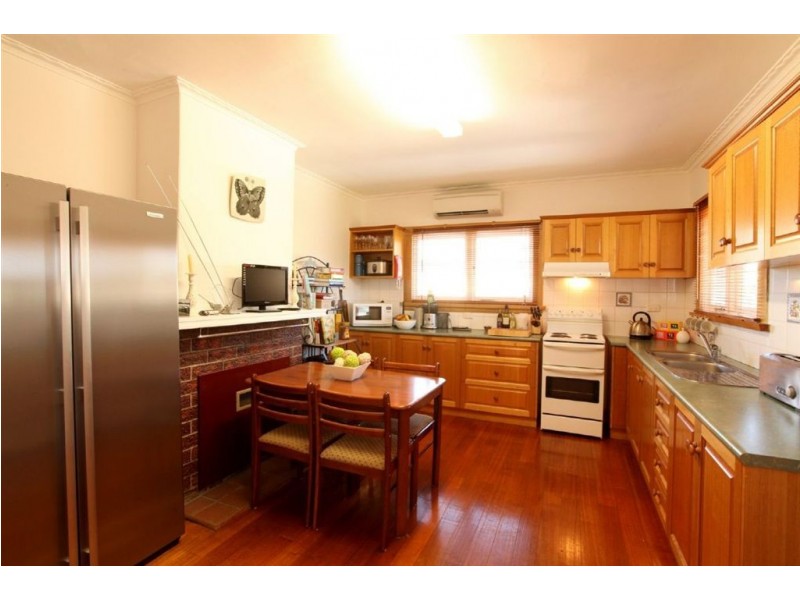 17 Parua Road, Newnham TAS 7248