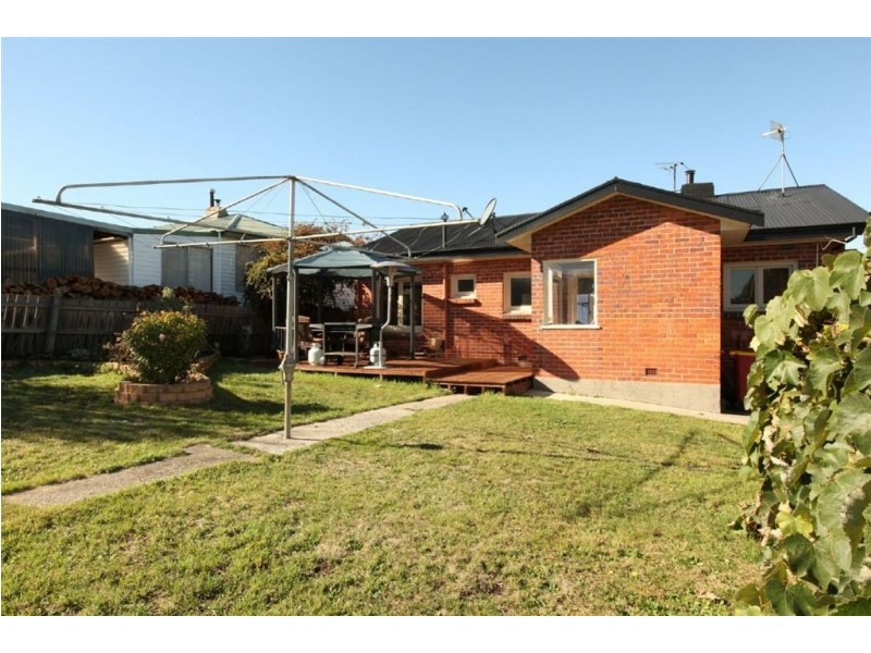 17 Parua Road, Newnham TAS 7248