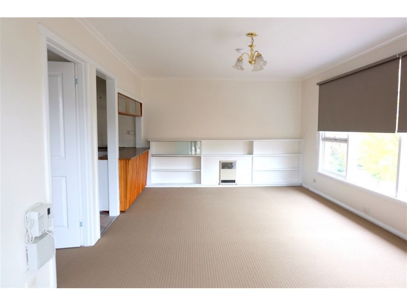 1/10 Balaka Place, Newstead TAS 7250
