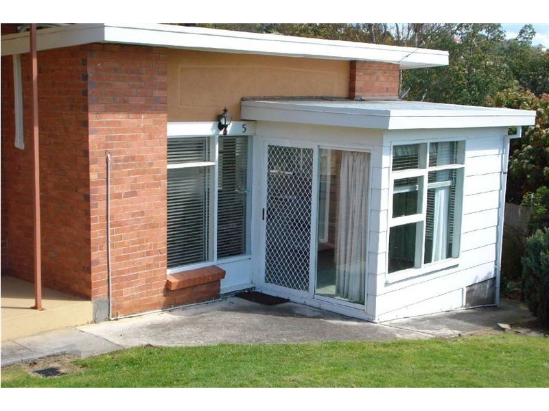 5/11 balaka street, Newstead TAS 7250