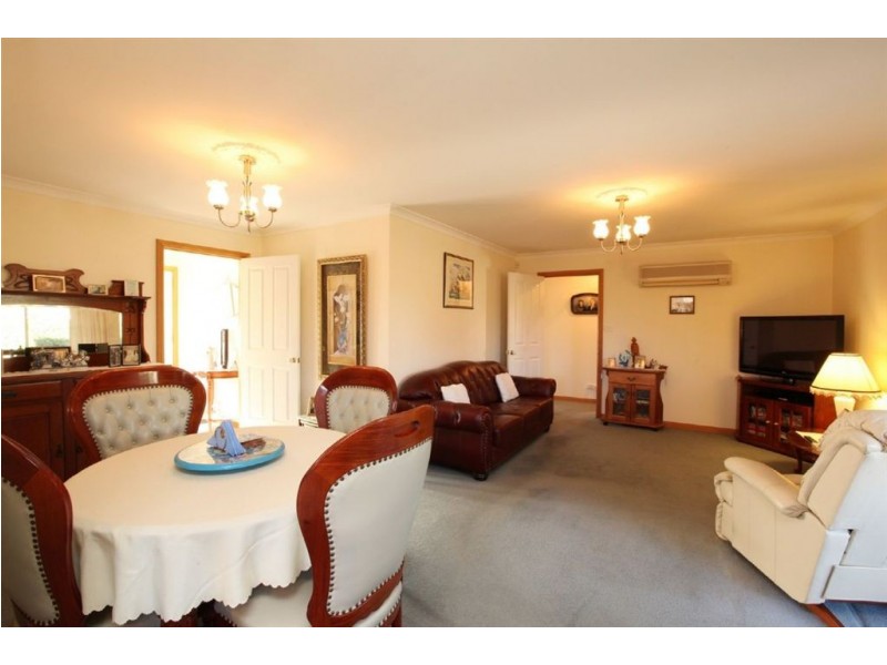 1 Landsborough Avenue, Newstead TAS 7250