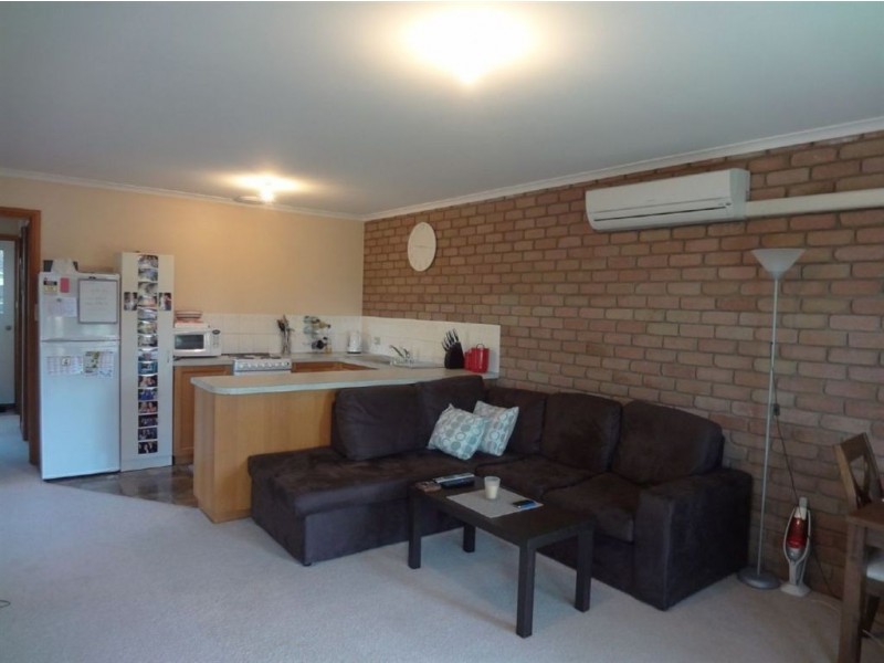 2/13-17 Parklands Parade, Newnham TAS 7248