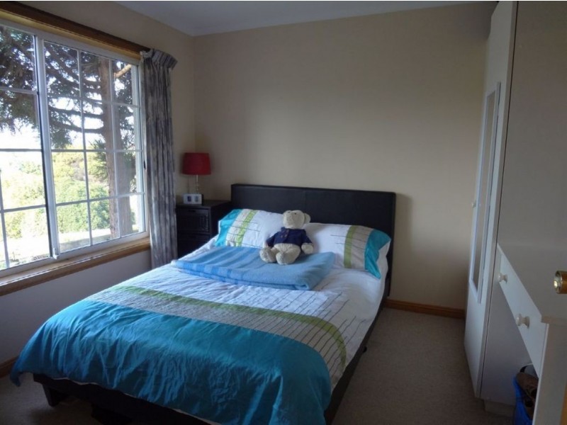 2/13-17 Parklands Parade, Newnham TAS 7248