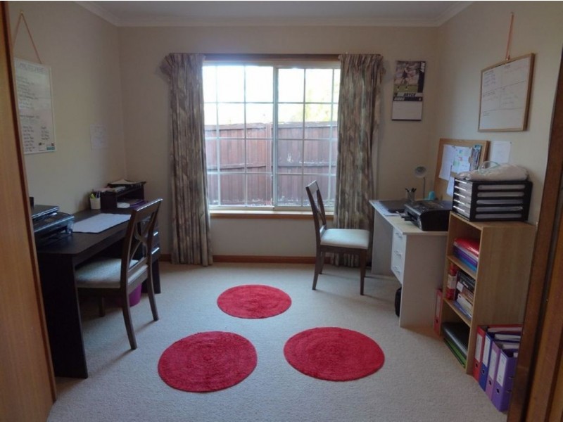 2/13-17 Parklands Parade, Newnham TAS 7248