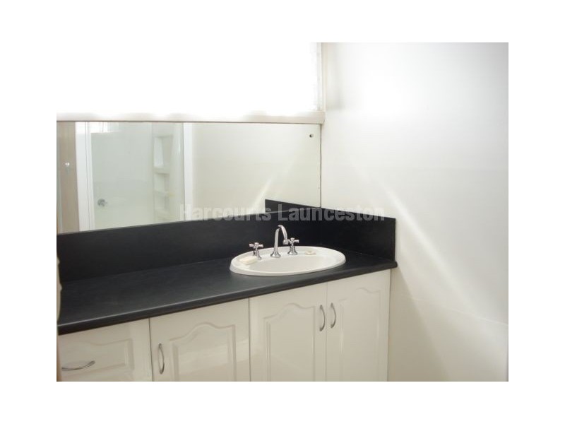 19 Clinton Court, Summerhill TAS 7250