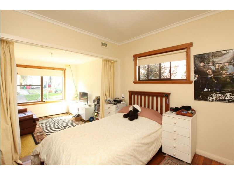 19 Binalong Avenue, St Leonards TAS 7250