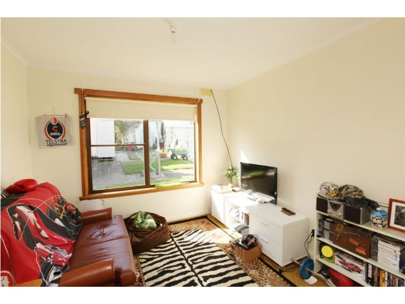 19 Binalong Avenue, St Leonards TAS 7250