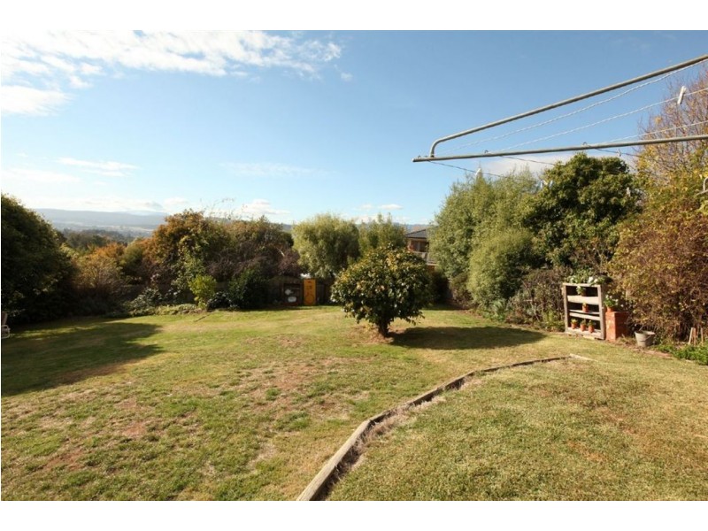 3 Redwood Crescent, Youngtown TAS 7249