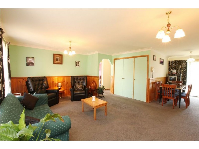 2/13 Gleneagles Way, Prospect Vale TAS 7250