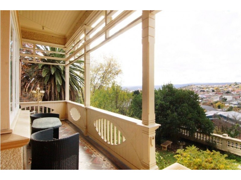 52 Upton Street, Launceston TAS 7250