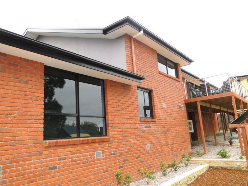 4 Bronte Court, Riverside TAS 7250