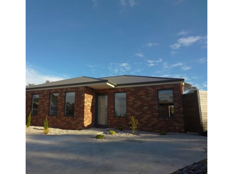 1 & 4/15a Kangara Place, Summerhill TAS 7250