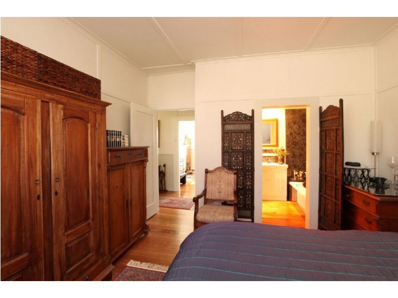 52 Main Road, Exeter TAS 7275